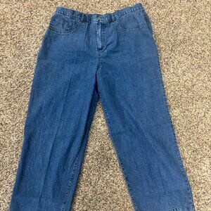 Alfred Dunner Embellished Pocket Jeans - SIze 18 - 1629